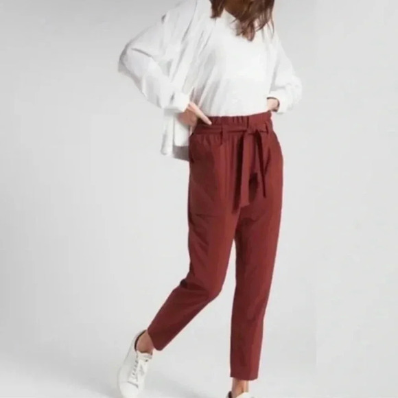 Athleta Pants - Athleta Skyline Pant in Cognac Rust  , Paperbag Tapered trouser pant size 4